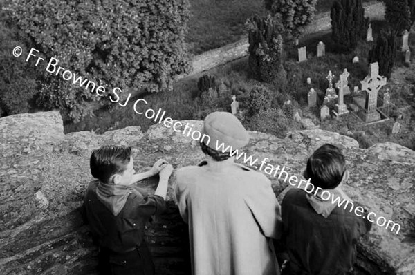 BOWERS FAMILY AT MONASTERBOICE